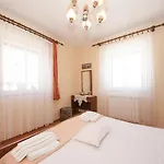 Lägenhet Two Bedroom With Terrace A1